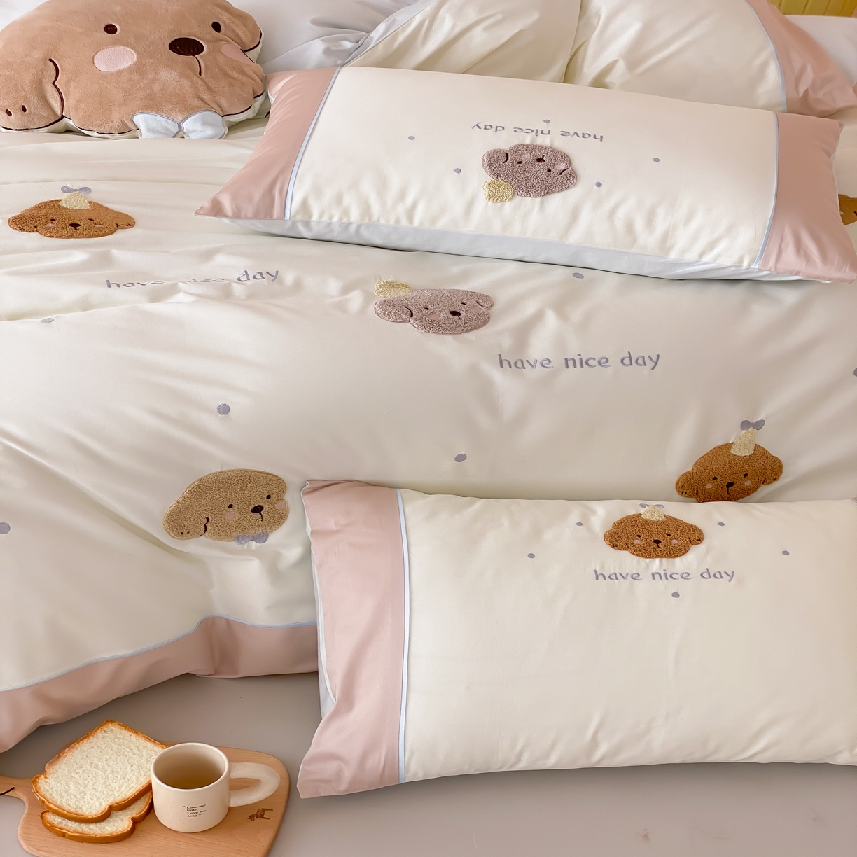 91家纺网 家纺一手货源 找家纺 （总）馨蕊家居 2025秋冬新品100支卡通高定系列棉卡通-奶糖（会员-20） 控价：328/388/408