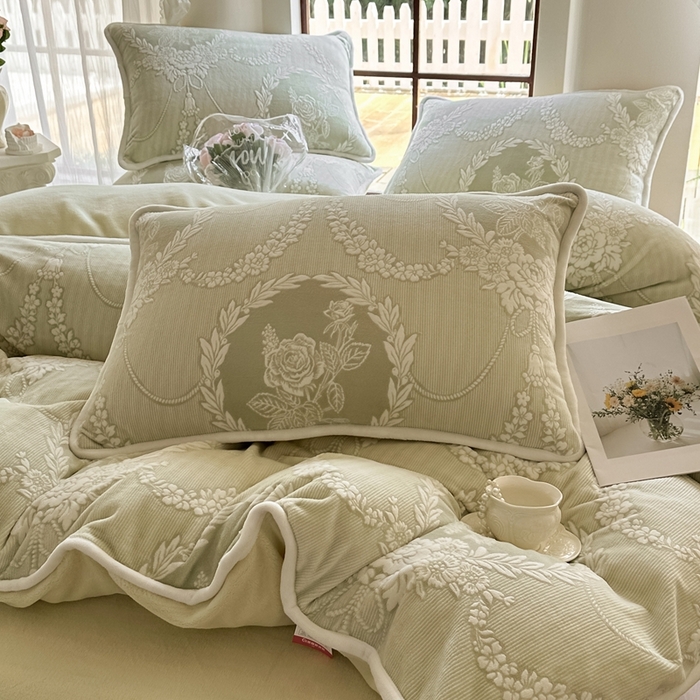 91家纺网 家纺一手货源 找家纺 亿品家纺 2025新款八斤立体雕花牛奶绒四件套 北欧经典【绿】