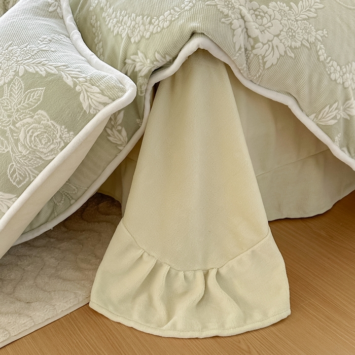 91家纺网 家纺一手货源 找家纺 亿品家纺 2025新款八斤立体雕花牛奶绒四件套 北欧经典【绿】