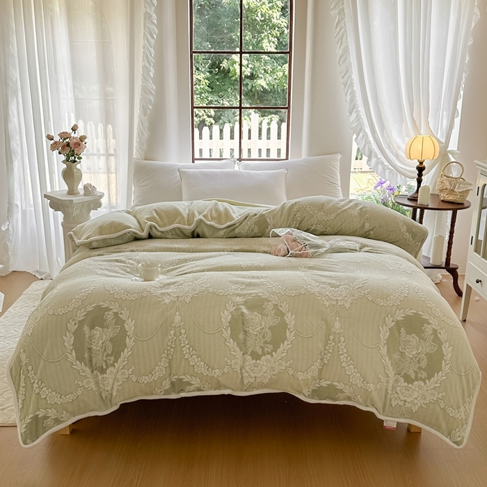 91家纺网 家纺一手货源 找家纺 亿品家纺 2025新款八斤立体雕花牛奶绒四件套 北欧经典【绿】
