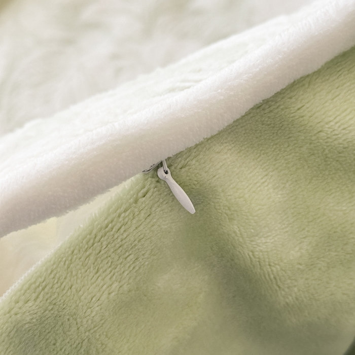 91家纺网 家纺一手货源 找家纺 亿品家纺 2025新款八斤立体雕花牛奶绒四件套 暮云春叶【绿】