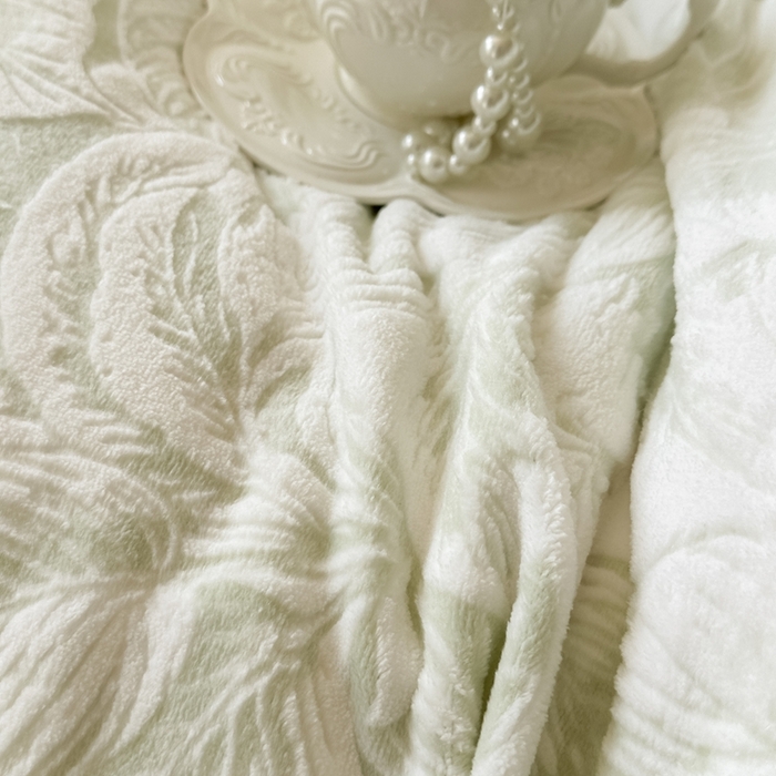 91家纺网 家纺一手货源 找家纺 亿品家纺 2025新款八斤立体雕花牛奶绒四件套 暮云春叶【绿】