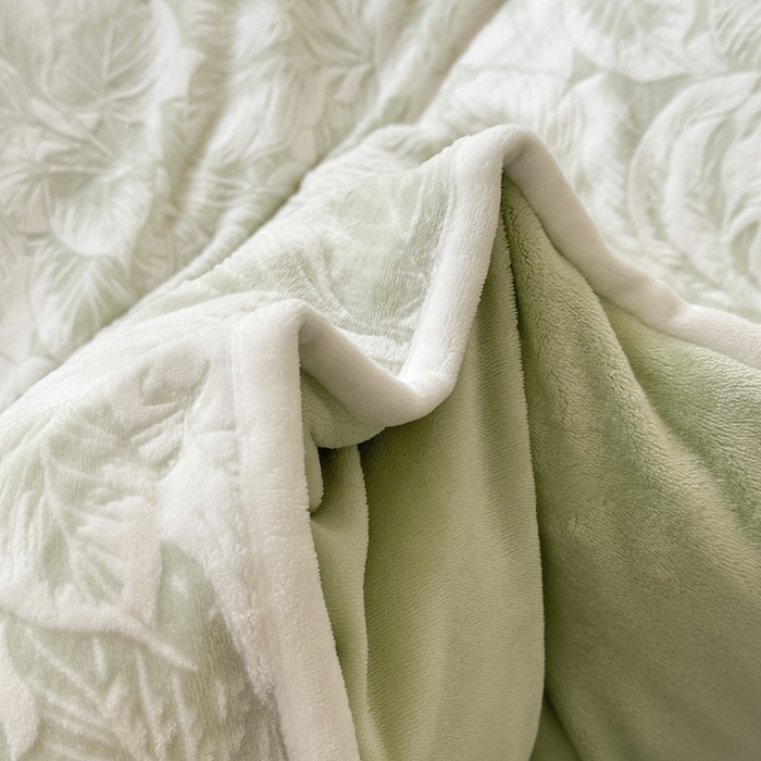 91家纺网 家纺一手货源 找家纺 亿品家纺 2025新款八斤立体雕花牛奶绒四件套 暮云春叶【绿】
