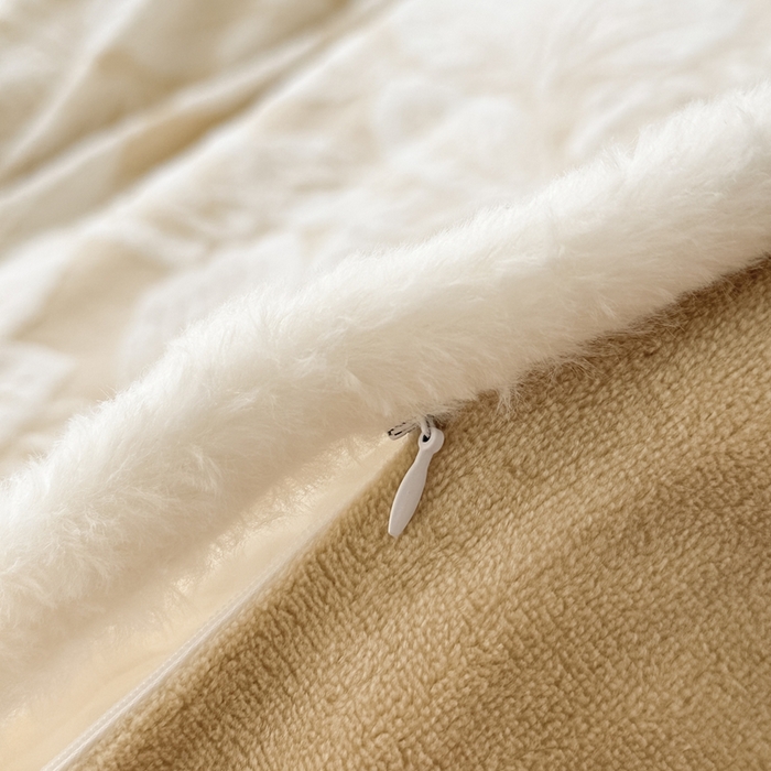 91家纺网 家纺一手货源 找家纺 亿品家纺 2025新款八斤立体雕花牛奶绒四件套 叶中花【卡其】