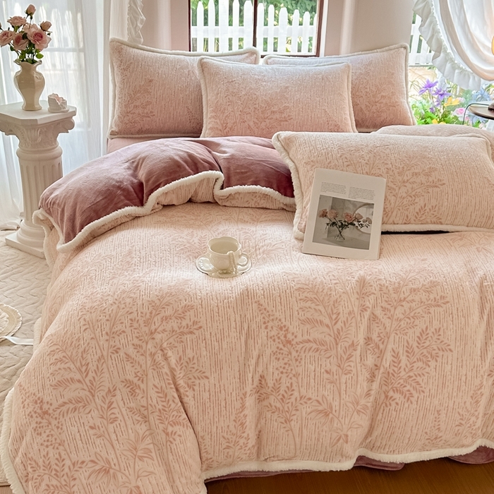 91家纺网 家纺一手货源 找家纺 亿品家纺 2025新款八斤立体雕花牛奶绒四件套 长夏叶蔓【桔】