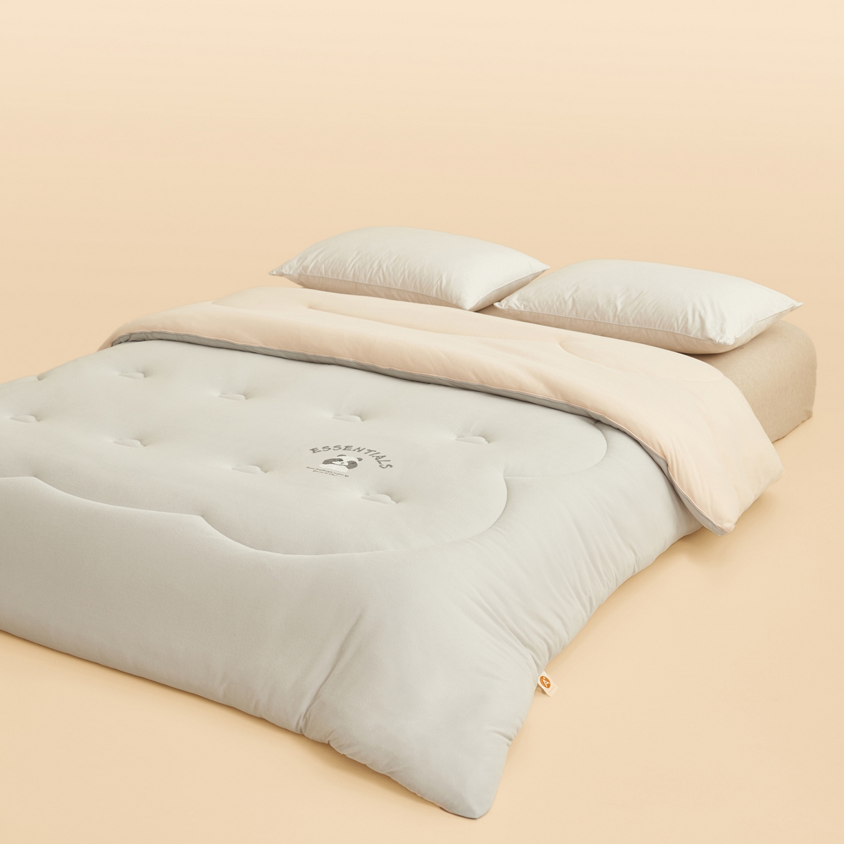 91家纺网 家纺一手货源 找家纺 子由家居 2025新款针织德绒猫猫大豆冬被被子被芯 猫猫被-淡灰