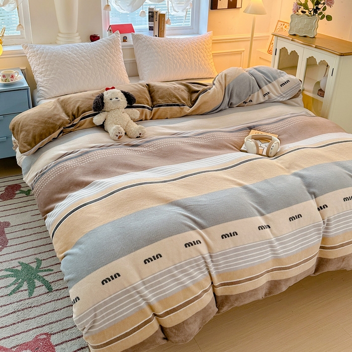 91家纺网 家纺一手货源 找家纺 卡普 2025新款牛奶绒印花单被套米兰风尚