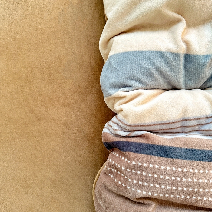 91家纺网 家纺一手货源 找家纺 卡普 2025新款牛奶绒印花单被套米兰风尚