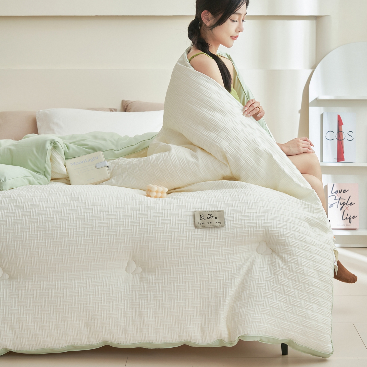 91家纺网 家纺一手货源 找家纺 子由家居 2025新款针织良品格拼色大豆纤维冬被被子被芯 良品格-白+绿