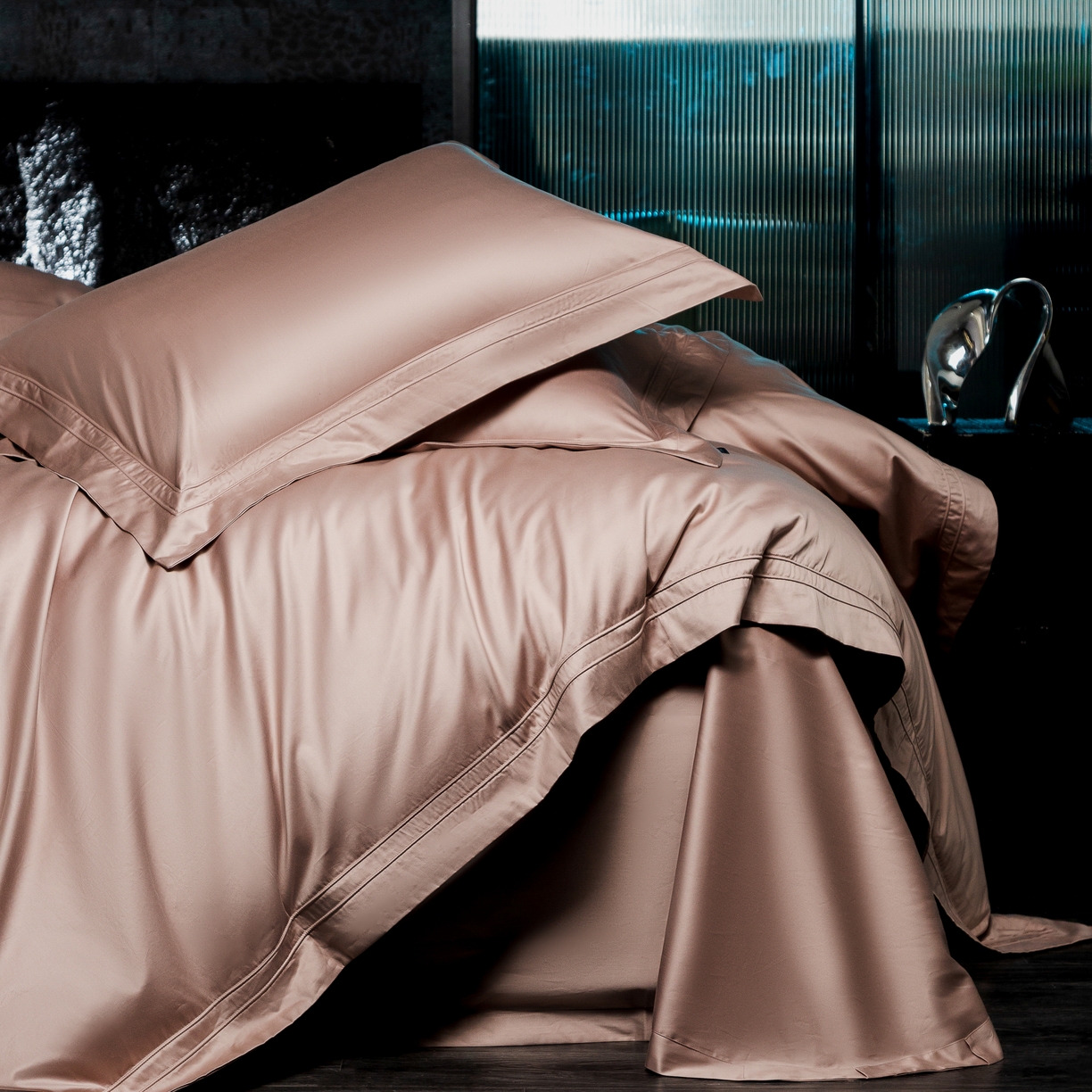 91家纺网 家纺一手货源 找家纺 馨蕊家居 2025秋冬新品100支双股高奢典藏简约全棉系列棉-凯文（会员-20） 劵后控价：不低于488/518 棉凯文-粉豆沙