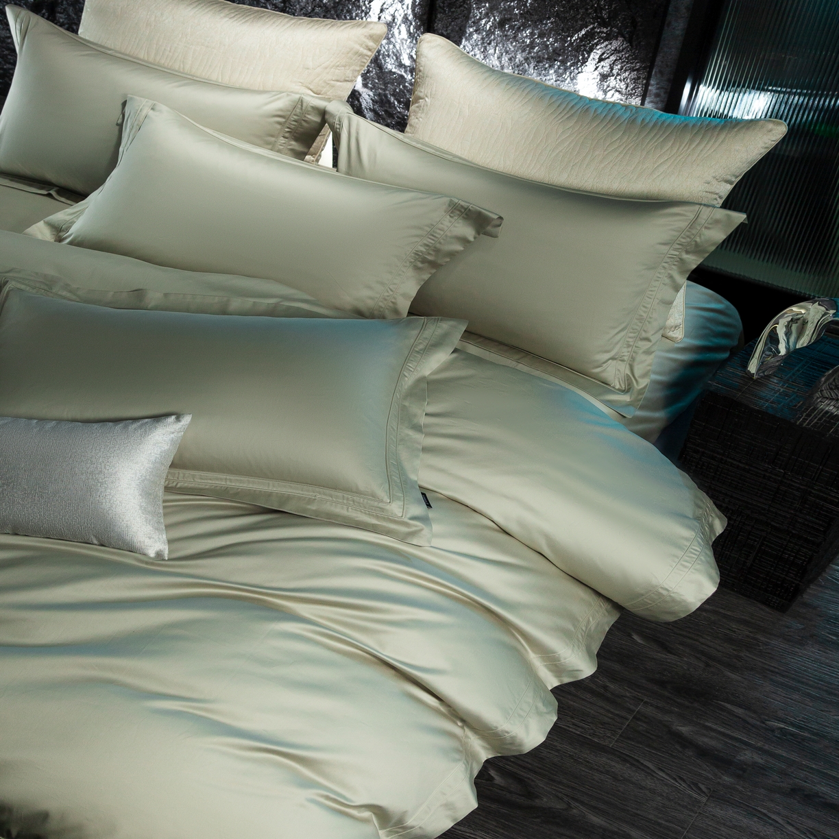 91家纺网 家纺一手货源 找家纺 馨蕊家居 2025秋冬新品100支双股高奢典藏简约全棉系列棉-凯文（会员-20） 劵后控价：不低于488/518 棉凯文-青灰