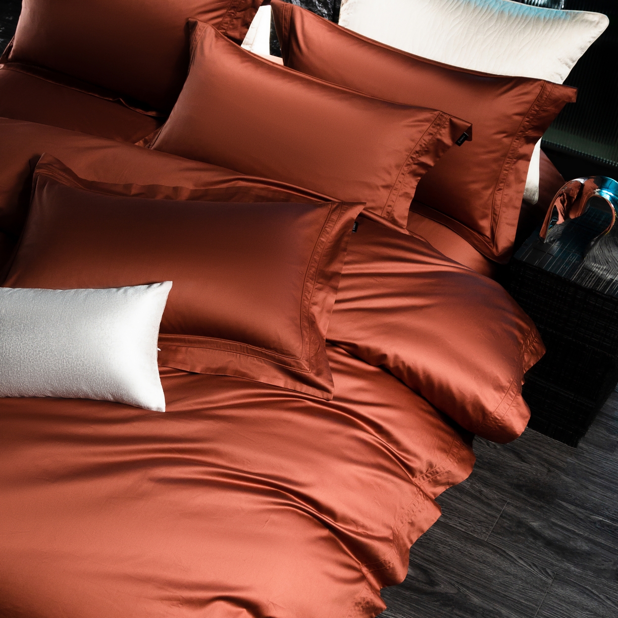 91家纺网 家纺一手货源 找家纺 馨蕊家居 2025秋冬新品100支双股高奢典藏简约全棉系列棉-凯文（会员-20） 劵后控价：不低于488/518 棉凯文-紫纱