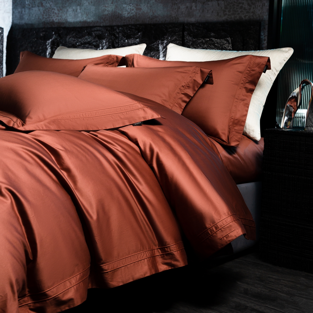 91家纺网 家纺一手货源 找家纺 馨蕊家居 2025秋冬新品100支双股高奢典藏简约全棉系列棉-凯文（会员-20） 劵后控价：不低于488/518 棉凯文-紫纱