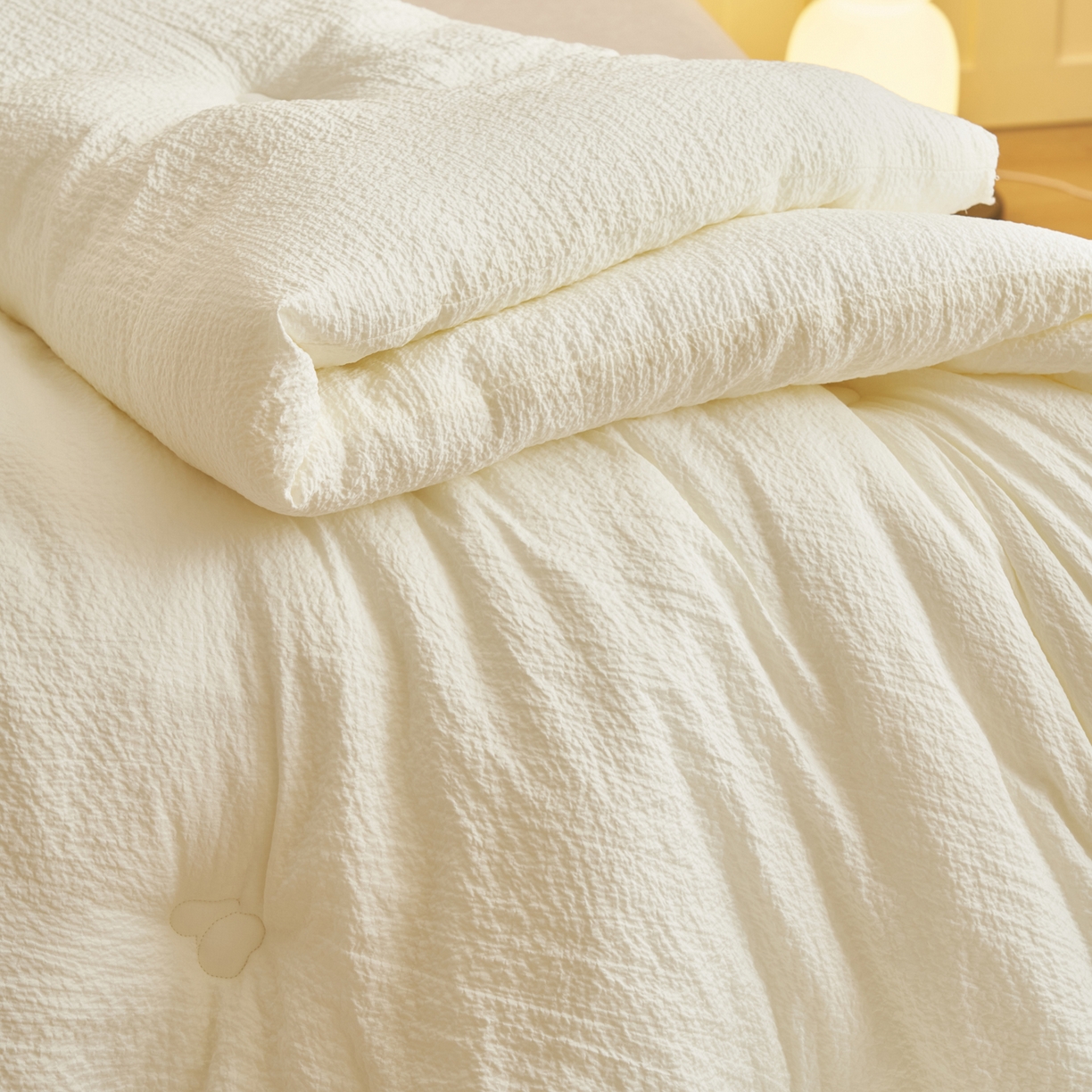 91家纺网 家纺一手货源 找家纺 （总）子由家居 2025新款韩系皱皱格大豆纤维冬被被子被芯