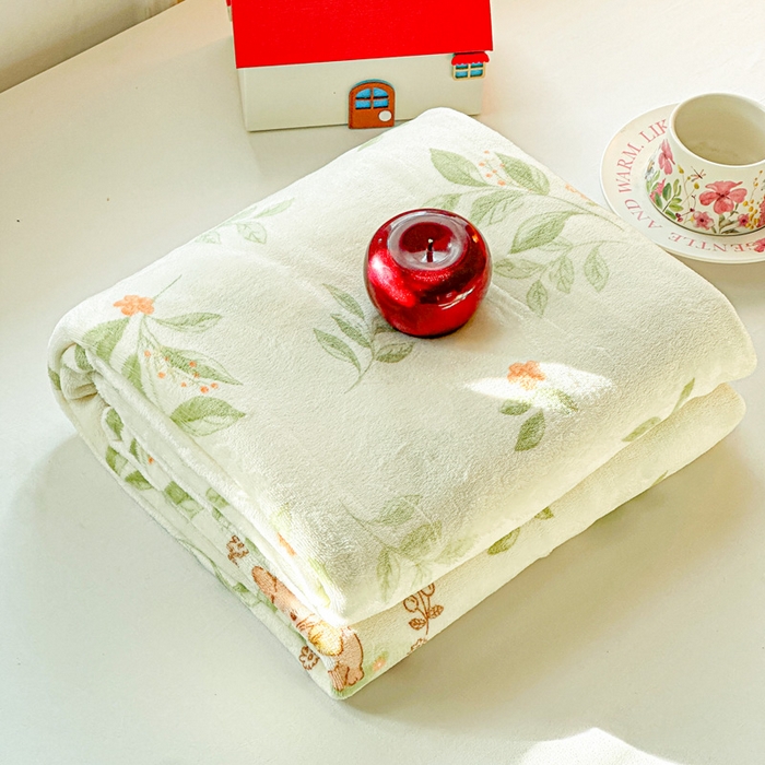 91家纺网 家纺一手货源 找家纺 卡普 2025新款牛奶绒印花单床单森林小兔