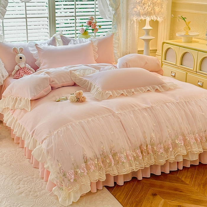 91家纺网 家纺一手货源 找家纺 （总）后庭寝室 2025新款韩版蕾丝床裙款四件套-星辰系列