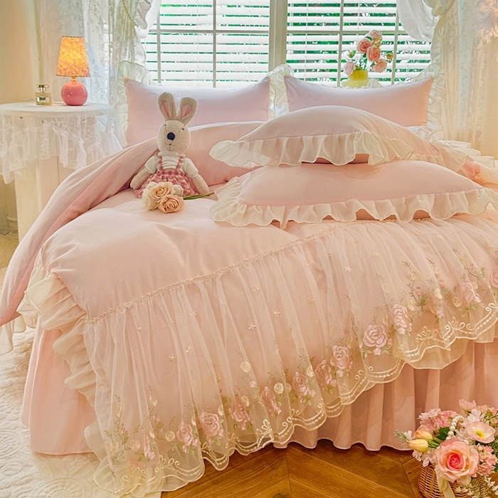 91家纺网 家纺一手货源 找家纺 （总）后庭寝室 2025新款韩版蕾丝床裙款四件套-星辰系列