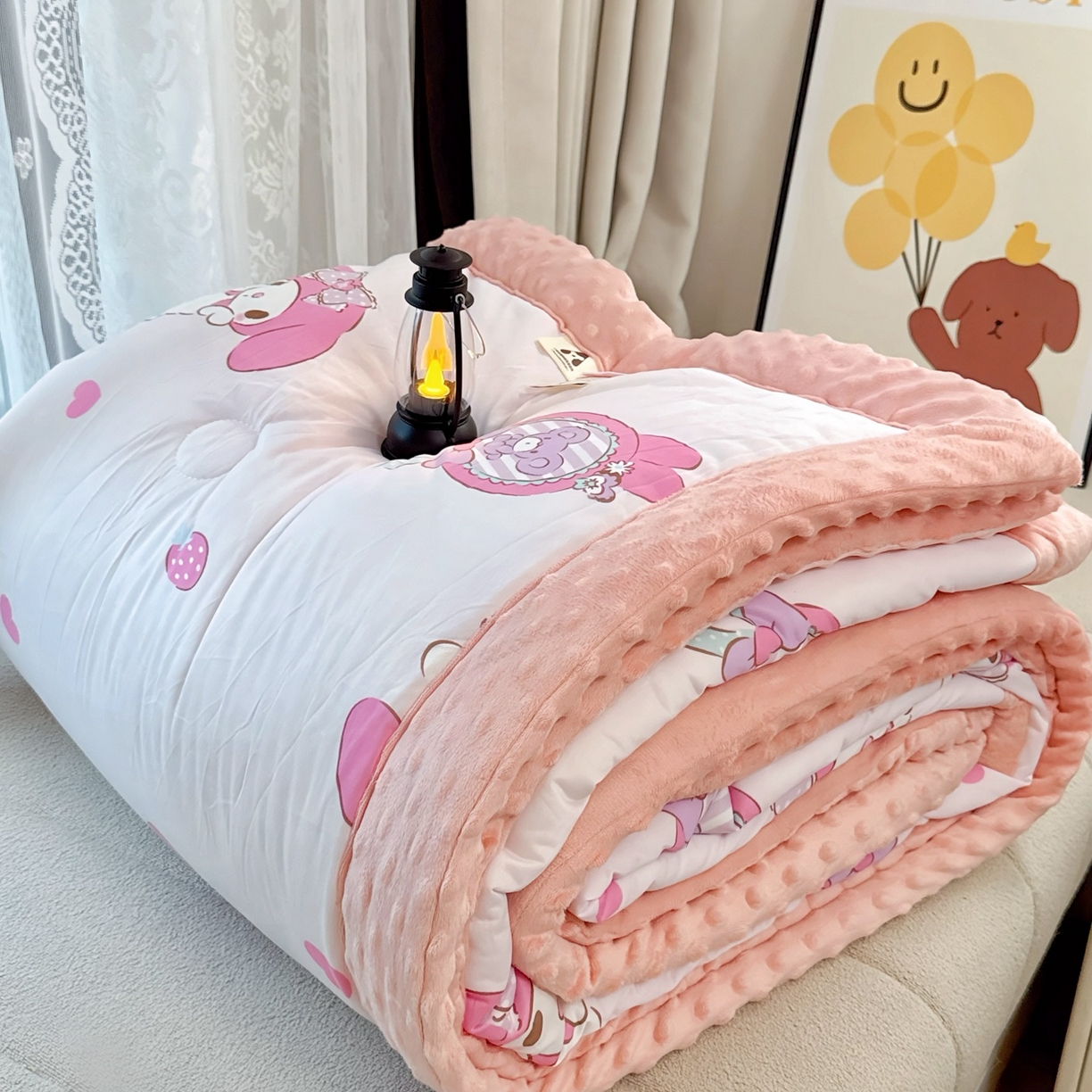 91家纺网 家纺一手货源 找家纺 兜米家居 2025新款三丽鸥针织豆豆绒被纯手工包边卡通立体豆豆绒保暖被子被芯 爱心美乐蒂