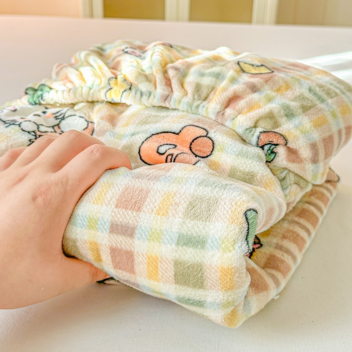 91家纺网 家纺一手货源 找家纺 卡普 2025新款牛奶绒印花单床笠凯蒂乐园