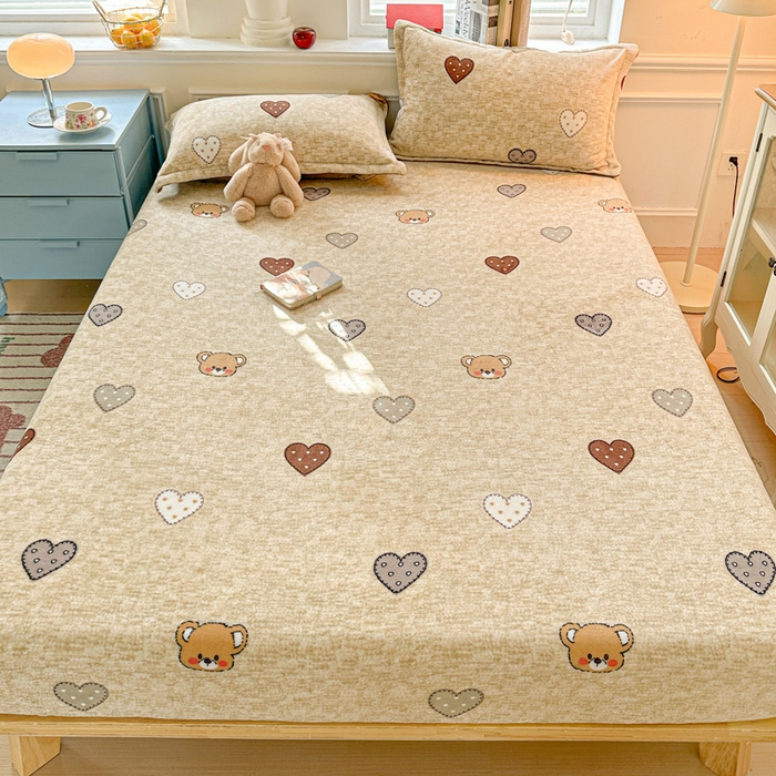 卡普 2025新款牛奶绒印花单床笠萌萌熊