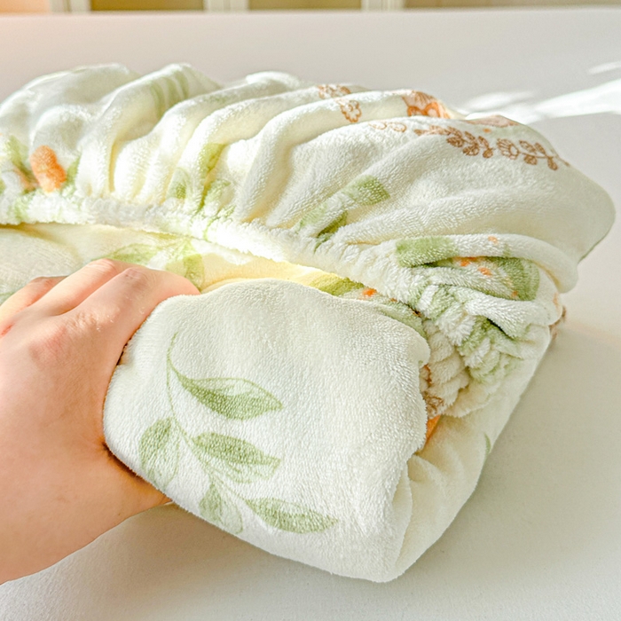 91家纺网 家纺一手货源 找家纺 卡普 2025新款牛奶绒印花单床笠森林小兔