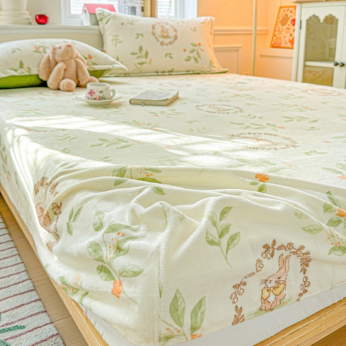 91家纺网 家纺一手货源 找家纺 卡普 2025新款牛奶绒印花单床笠森林小兔