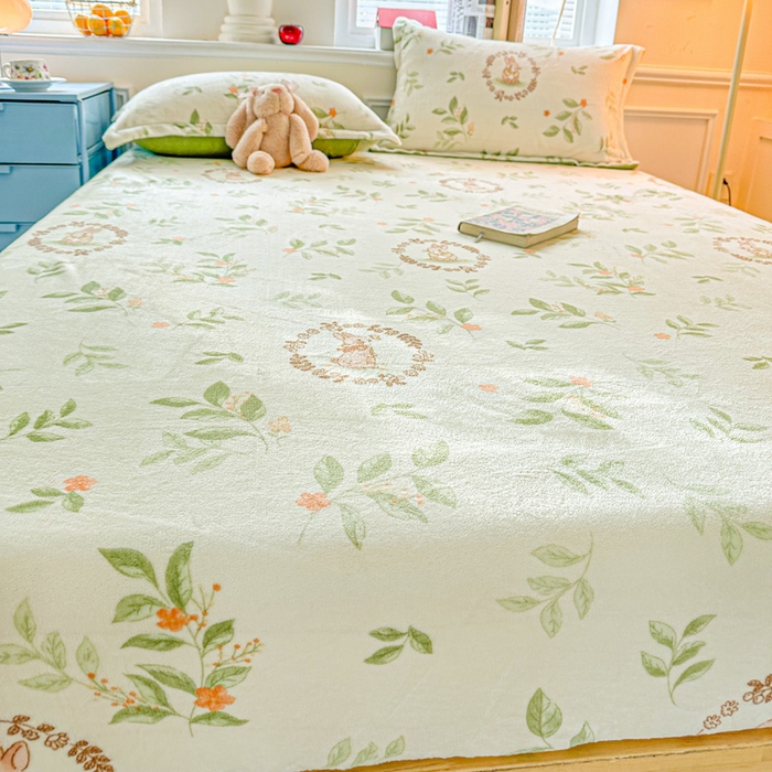 91家纺网 家纺一手货源 找家纺 卡普 2025新款牛奶绒印花单床笠森林小兔