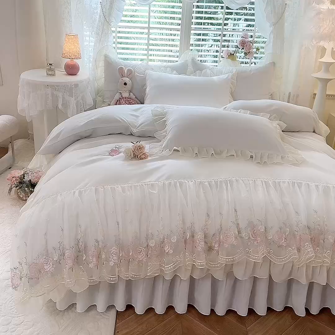 91家纺网 家纺一手货源 找家纺 后庭寝室 2025新款韩版蕾丝床裙款四件套-星辰系列 星辰-米色