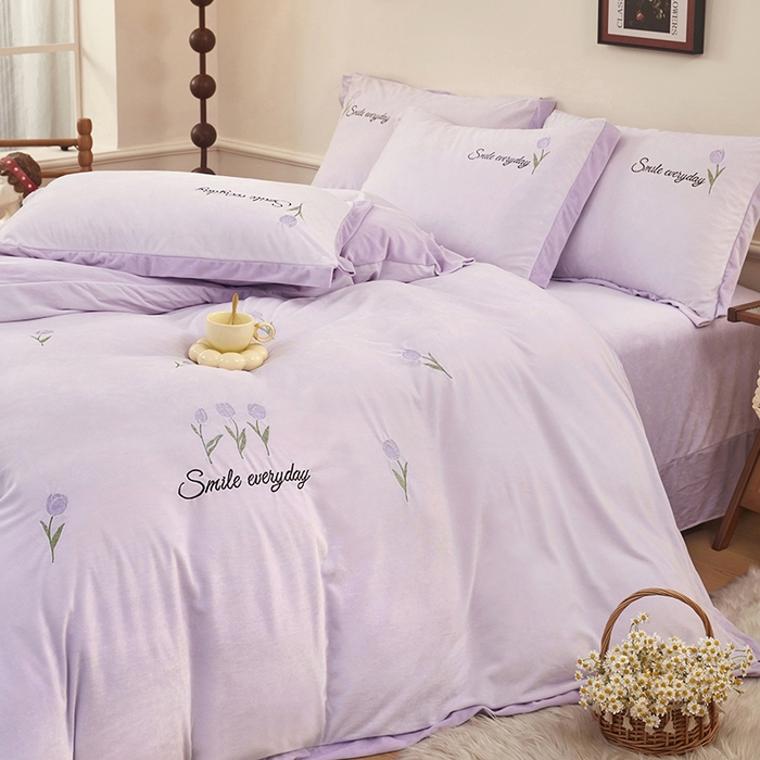 91家纺网 家纺一手货源 找家纺 苏木年华 2025新款婴儿绒高端绣花四件套-郁金香 郁金香-梦幻紫