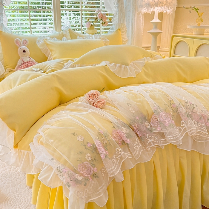 91家纺网 家纺一手货源 找家纺 后庭寝室 2025新款韩版蕾丝床裙款四件套-星辰系列 星辰-嫩黄