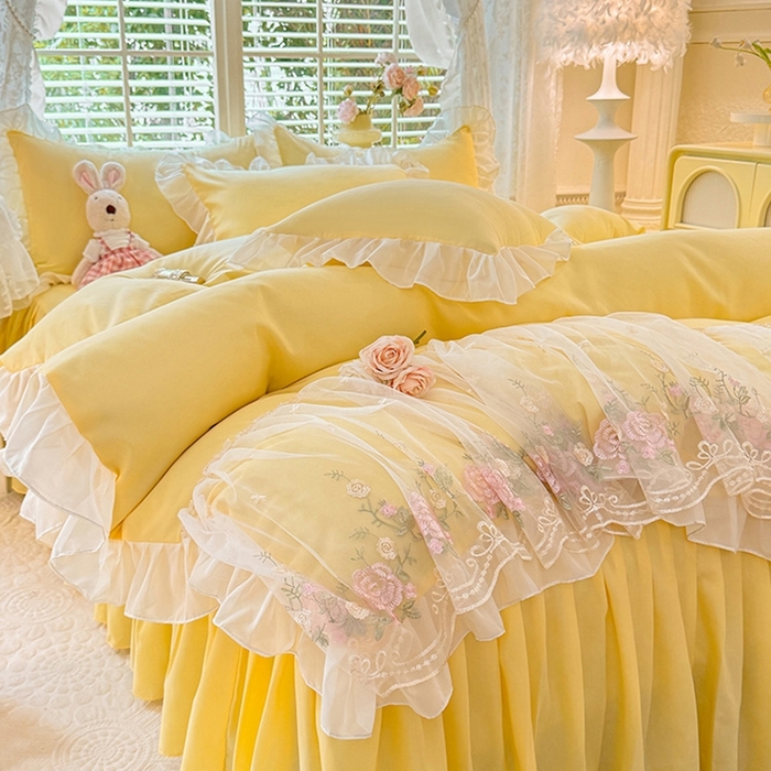 91家纺网 家纺一手货源 找家纺 后庭寝室 2025新款韩版蕾丝床裙款四件套-星辰系列 星辰-嫩黄