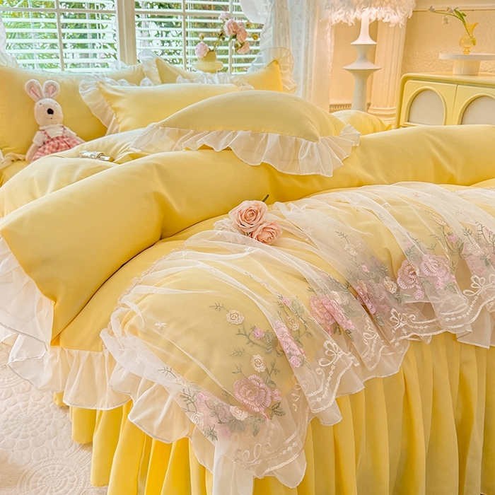 91家纺网 家纺一手货源 找家纺 后庭寝室 2025新款韩版蕾丝床裙款四件套-星辰系列 星辰-嫩黄