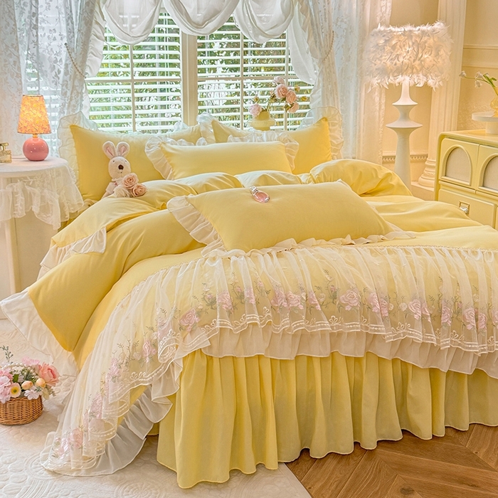 91家纺网 家纺一手货源 找家纺 后庭寝室 2025新款韩版蕾丝床裙款四件套-星辰系列 星辰-嫩黄