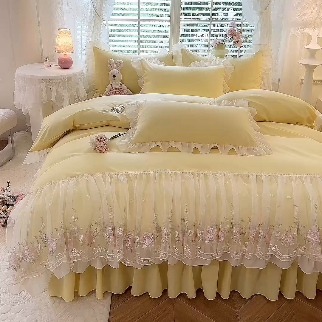 91家纺网 家纺一手货源 找家纺 后庭寝室 2025新款韩版蕾丝床裙款四件套-星辰系列 星辰-嫩黄