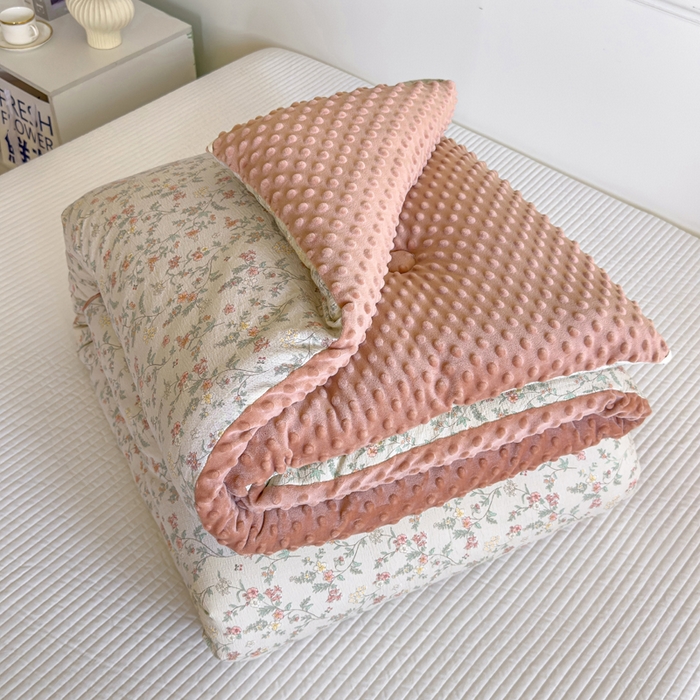 91家纺网 家纺一手货源 找家纺 （总）玛德琳 2025新款A类皱皱纱豆豆绒抗菌保暖被子被芯