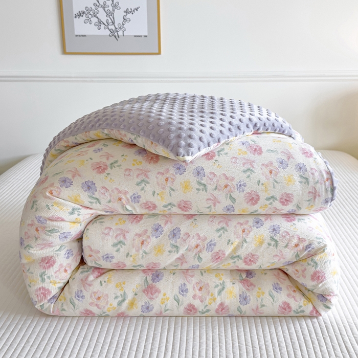 91家纺网 家纺一手货源 找家纺 （总）玛德琳 2025新款A类皱皱纱豆豆绒抗菌保暖被子被芯