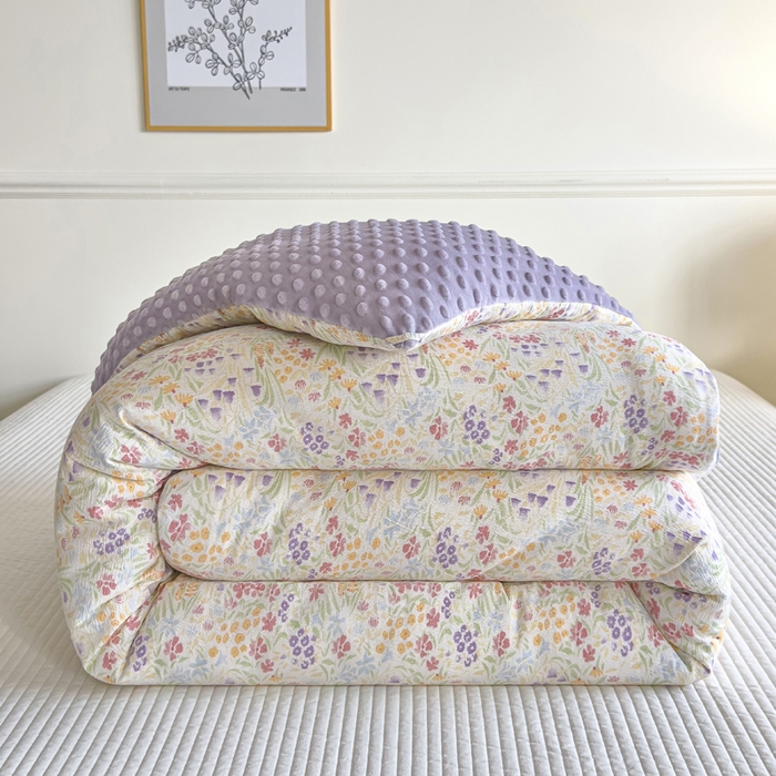 91家纺网 家纺一手货源 找家纺 （总）玛德琳 2025新款A类皱皱纱豆豆绒抗菌保暖被子被芯