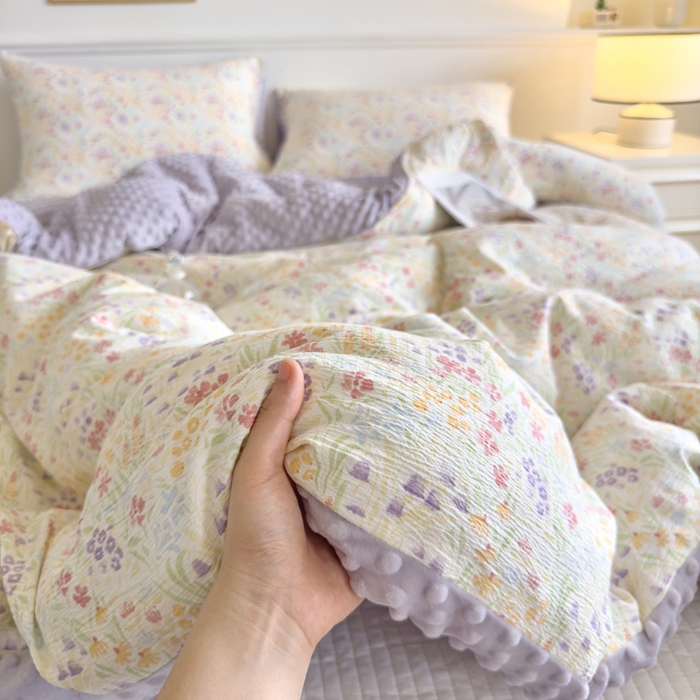 91家纺网 家纺一手货源 找家纺 玛德琳 2025新款A类皱皱纱豆豆绒抗菌保暖被子被芯 莫奈花园