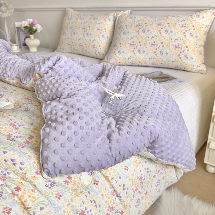 91家纺网 家纺一手货源 找家纺 玛德琳 2025新款A类皱皱纱豆豆绒抗菌保暖被子被芯 莫奈花园