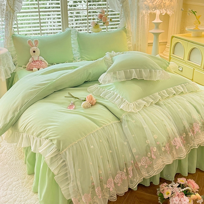 91家纺网 家纺一手货源 找家纺 后庭寝室 2025新款韩版蕾丝床裙款四件套-星辰系列 星辰-嫩绿