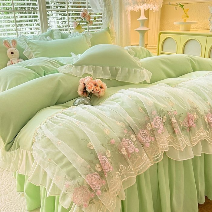 91家纺网 家纺一手货源 找家纺 后庭寝室 2025新款韩版蕾丝床裙款四件套-星辰系列 星辰-嫩绿