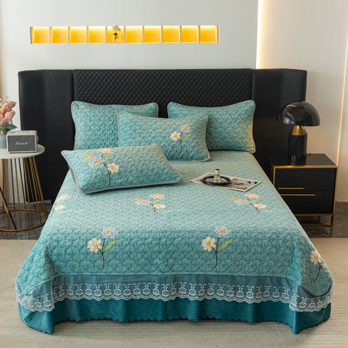 91家纺网 家纺一手货源 找家纺 梓依家纺 2025新款牛奶绒单床裙款蕾丝床盖三件套四件套 花语