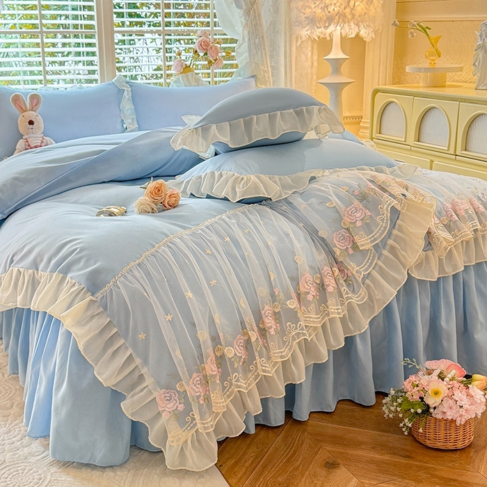 91家纺网 家纺一手货源 找家纺 后庭寝室 2025新款韩版蕾丝床裙款四件套-星辰系列 星辰-浅蓝