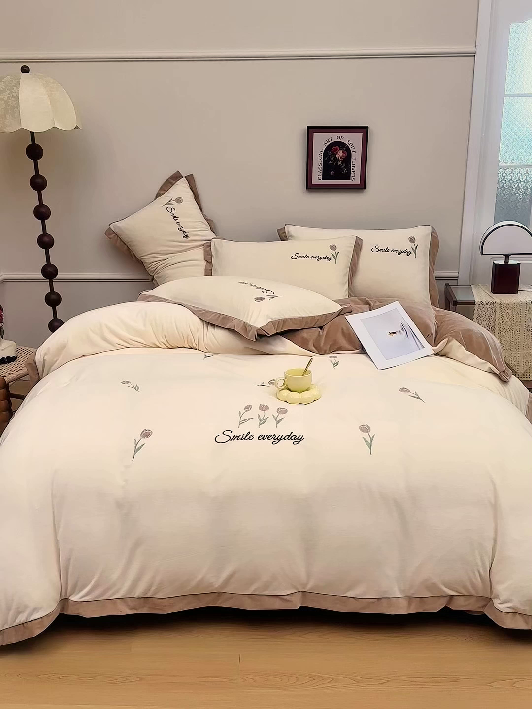 91家纺网 家纺一手货源 找家纺 苏木年华 2025新款婴儿绒高端绣花四件套-郁金香 郁金香-奶茶咖