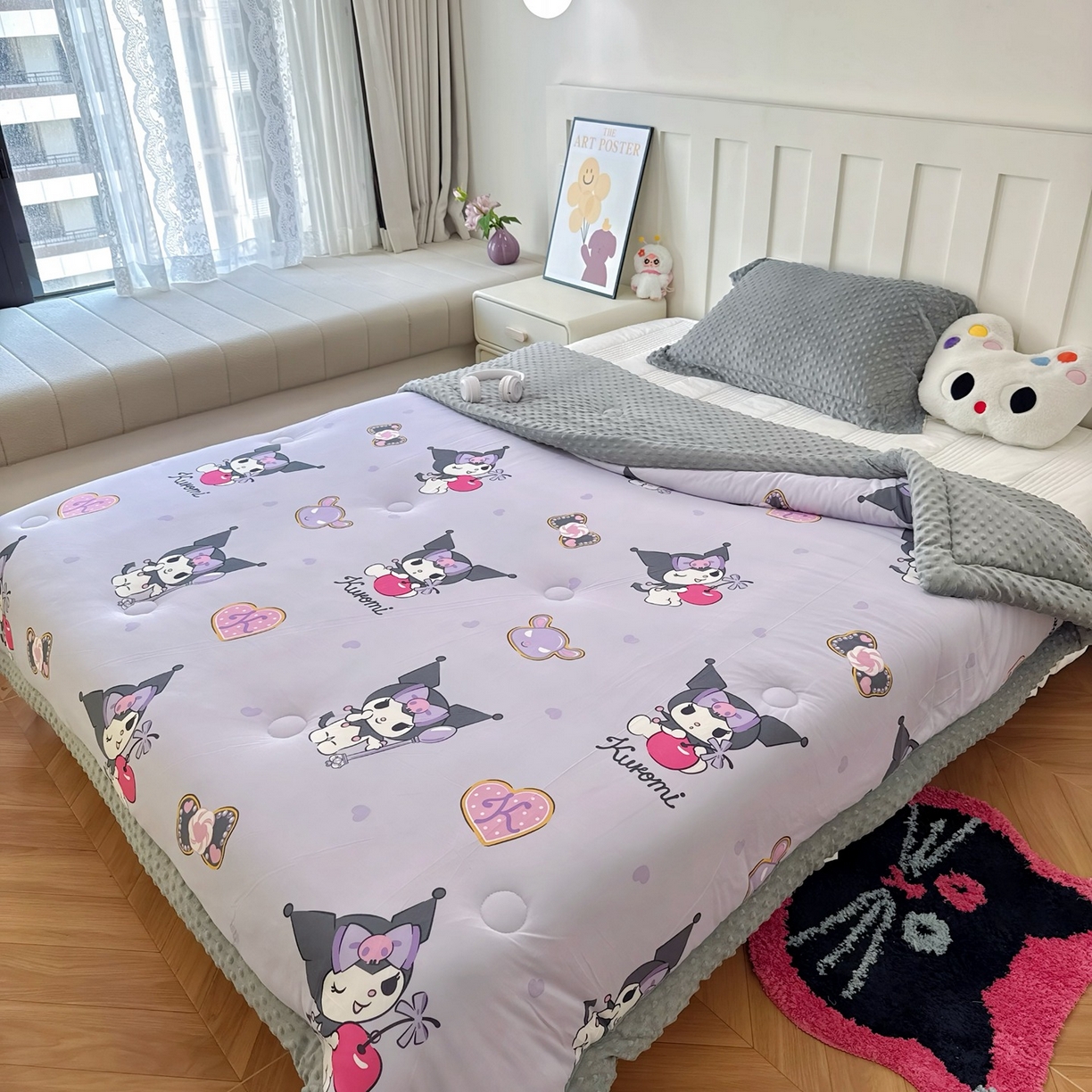 91家纺网 家纺一手货源 找家纺 兜米家居 2025新款三丽鸥针织豆豆绒被纯手工包边卡通立体豆豆绒保暖被子被芯 苹果库洛米