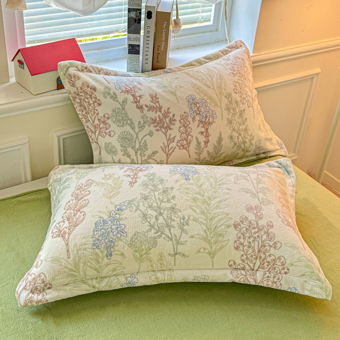 91家纺网 家纺一手货源 找家纺 卡普二店 2024新款牛奶绒印花单被套幽兰花谷