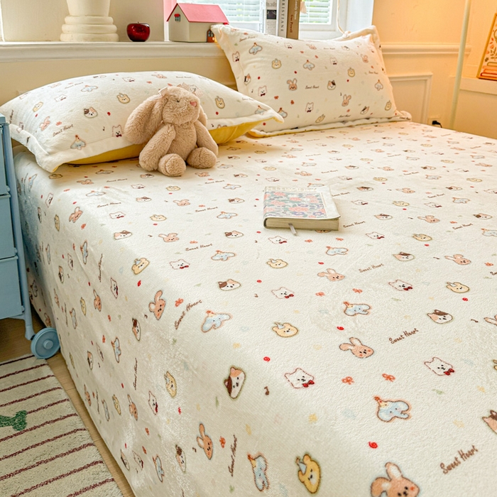 91家纺网 家纺一手货源 找家纺 卡普二店 2024新款牛奶绒印花单床单童趣时光