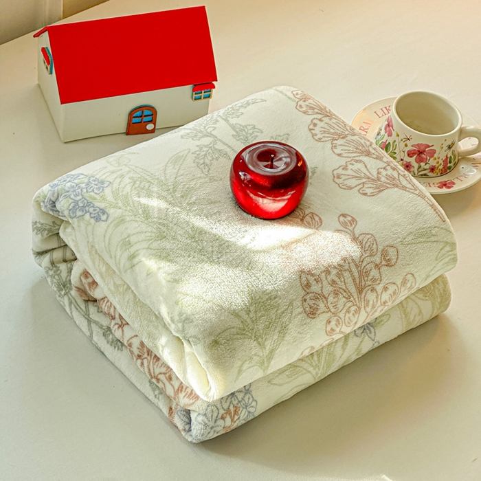 91家纺网 家纺一手货源 找家纺 卡普二店 2024新款牛奶绒印花单床单幽兰花谷