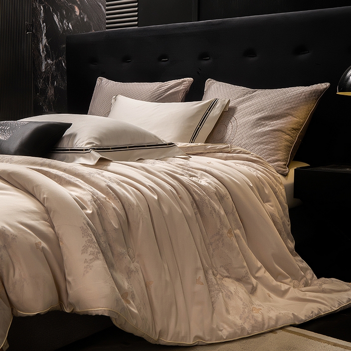 91家纺网 家纺一手货源 找家纺 （总）雅高家居汉帛—2025新款高支高密全棉贡缎汉帛色织大提花冬被被子被芯高档被子