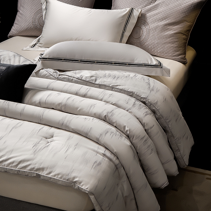 91家纺网 家纺一手货源 找家纺 2025新款全棉高支高密贡缎汉帛色织大提花冬被被子被芯 晨晓